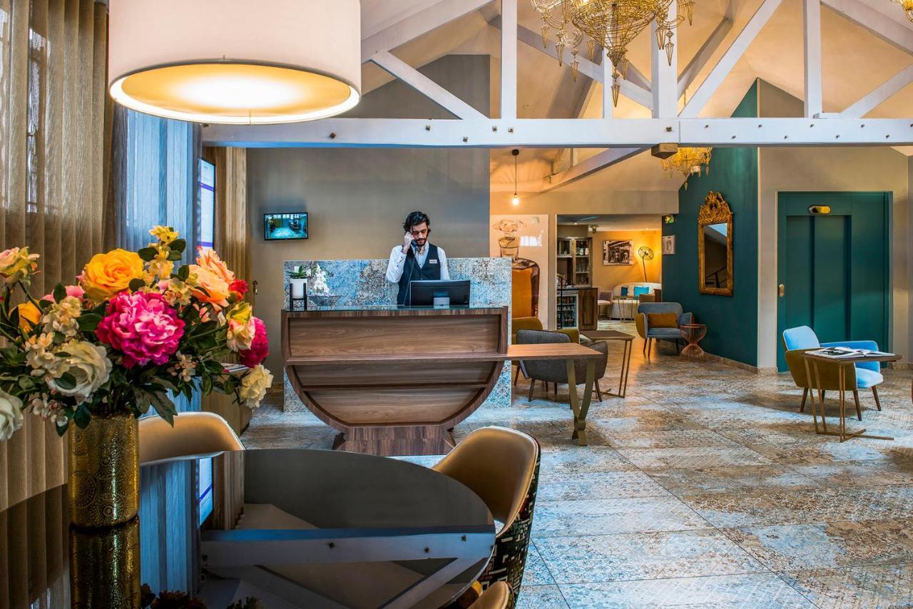 Hotel Mercure Paris Suresnes Longchamp Exterior photo